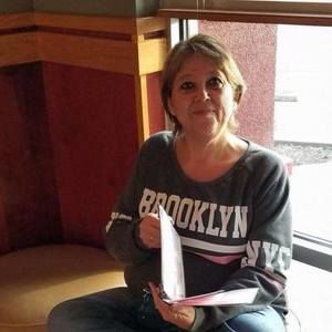 Meet your Posher, Angela